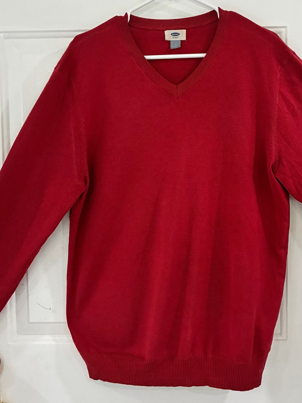 Old Navy Men's Red V-Neck Sweater